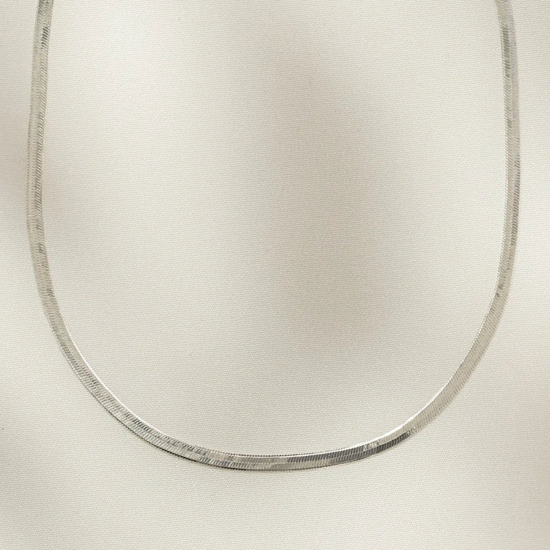 Agapee Orphee Silver Choker Necklace